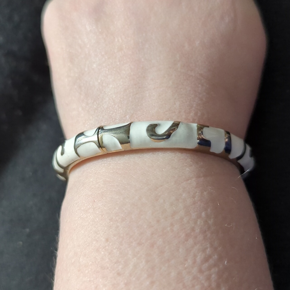 Silver Tone White Enamel Swirl Hinged Cuff Bangle Statement Bracelet